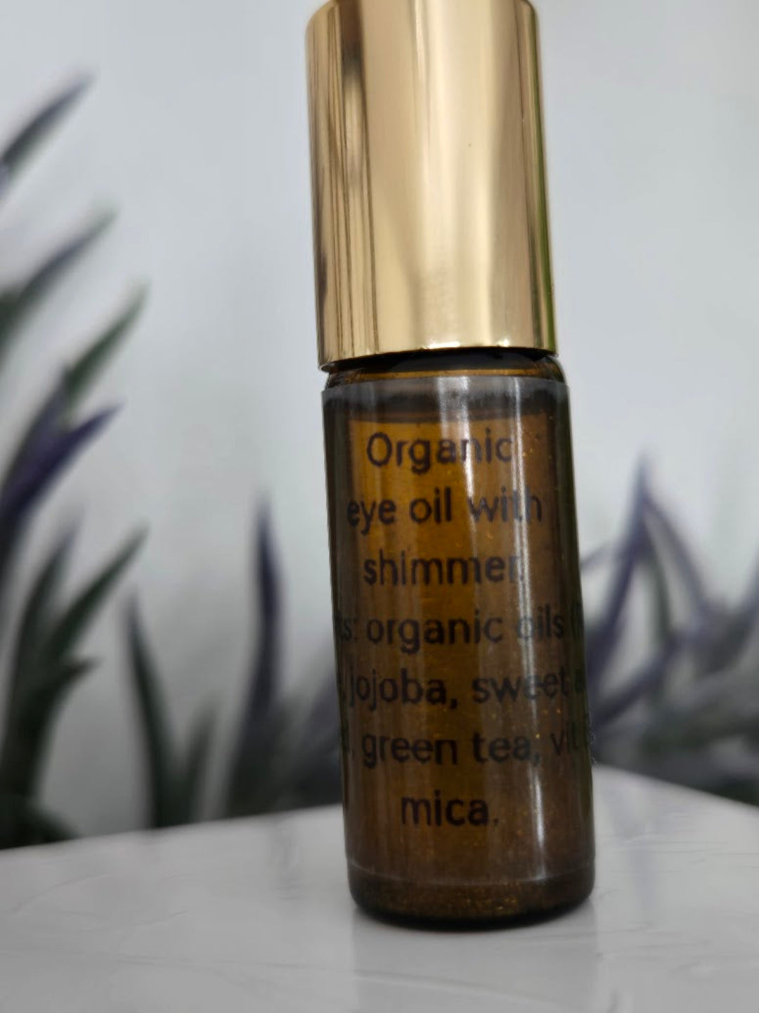Under Eye moisturizer Cream and Oil